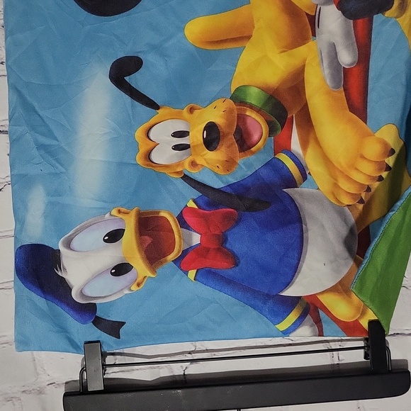 Mickey Mouse Pillow Case - Picture 4 of 6